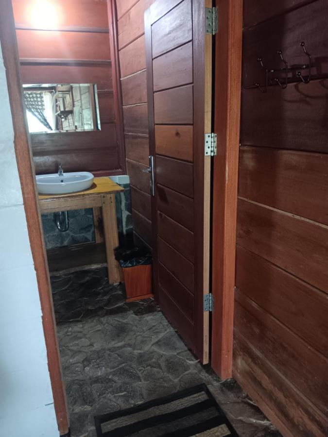 Oinan Guest House Tua Pejat ภายนอก รูปภาพ