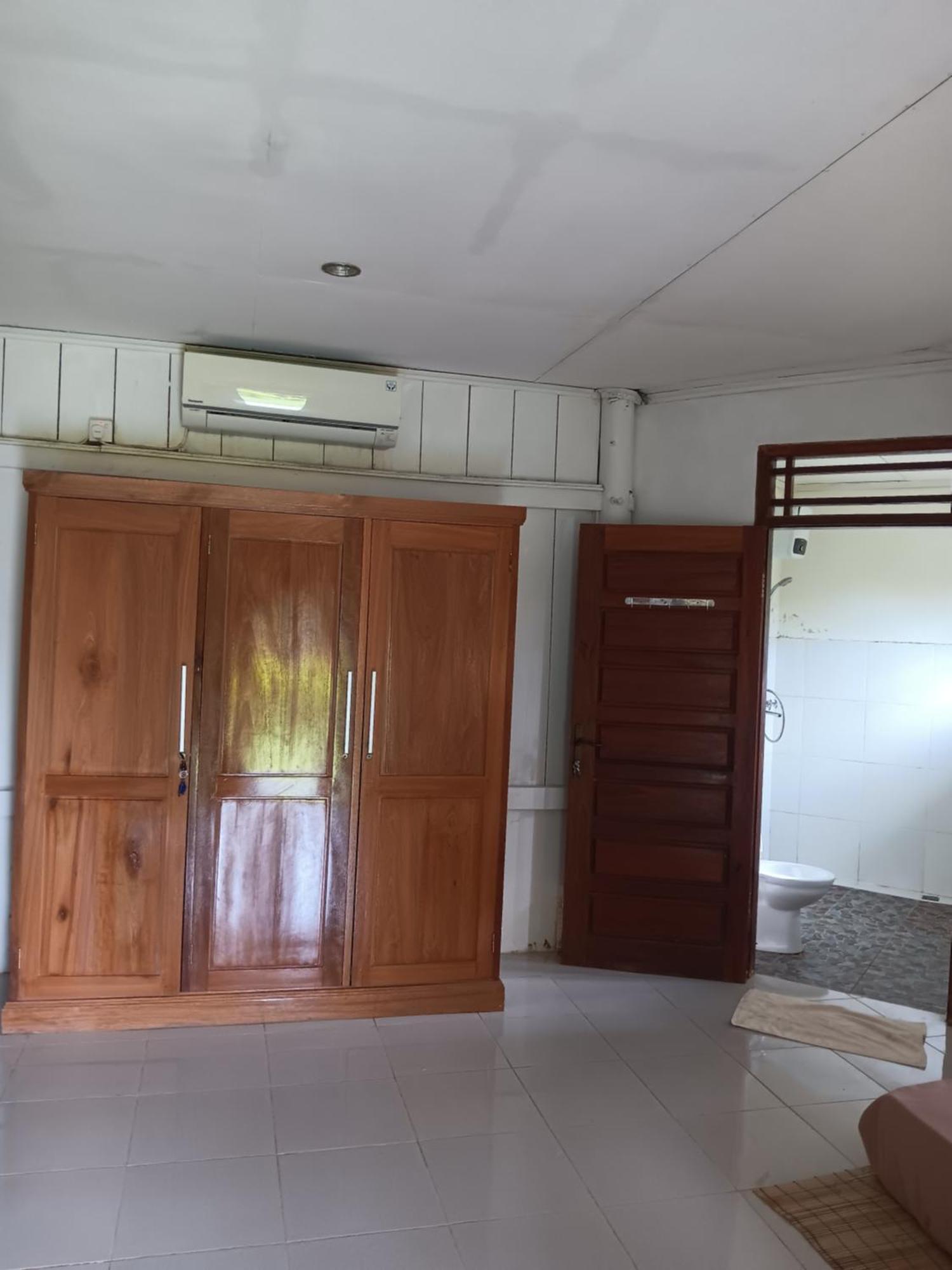 Oinan Guest House Tua Pejat ห้อง รูปภาพ