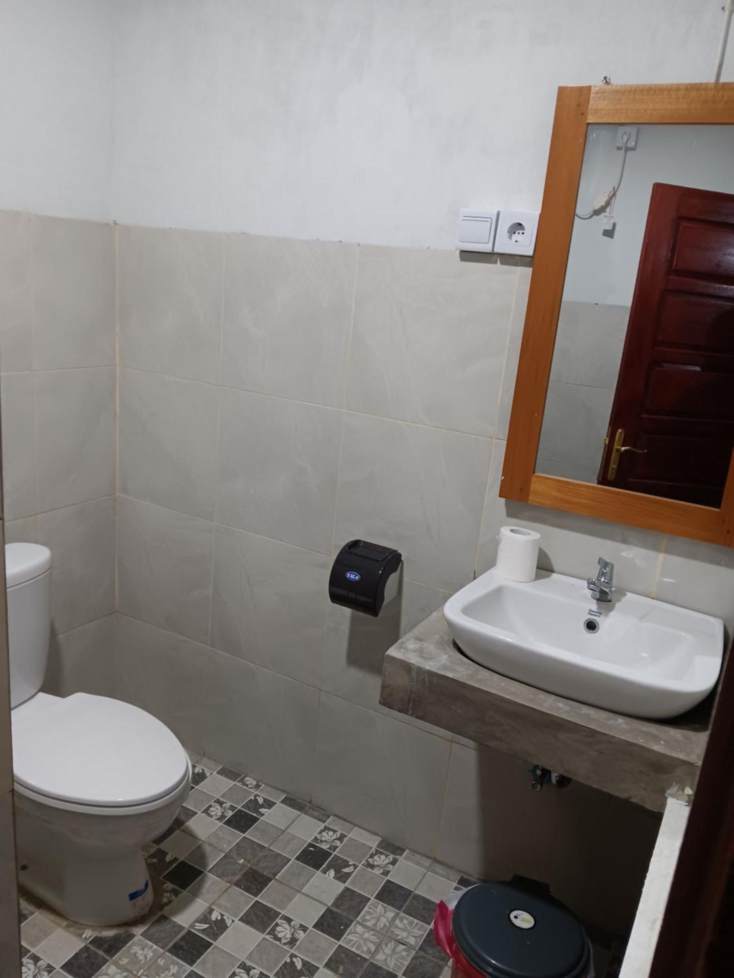 Oinan Guest House Tua Pejat ห้อง รูปภาพ