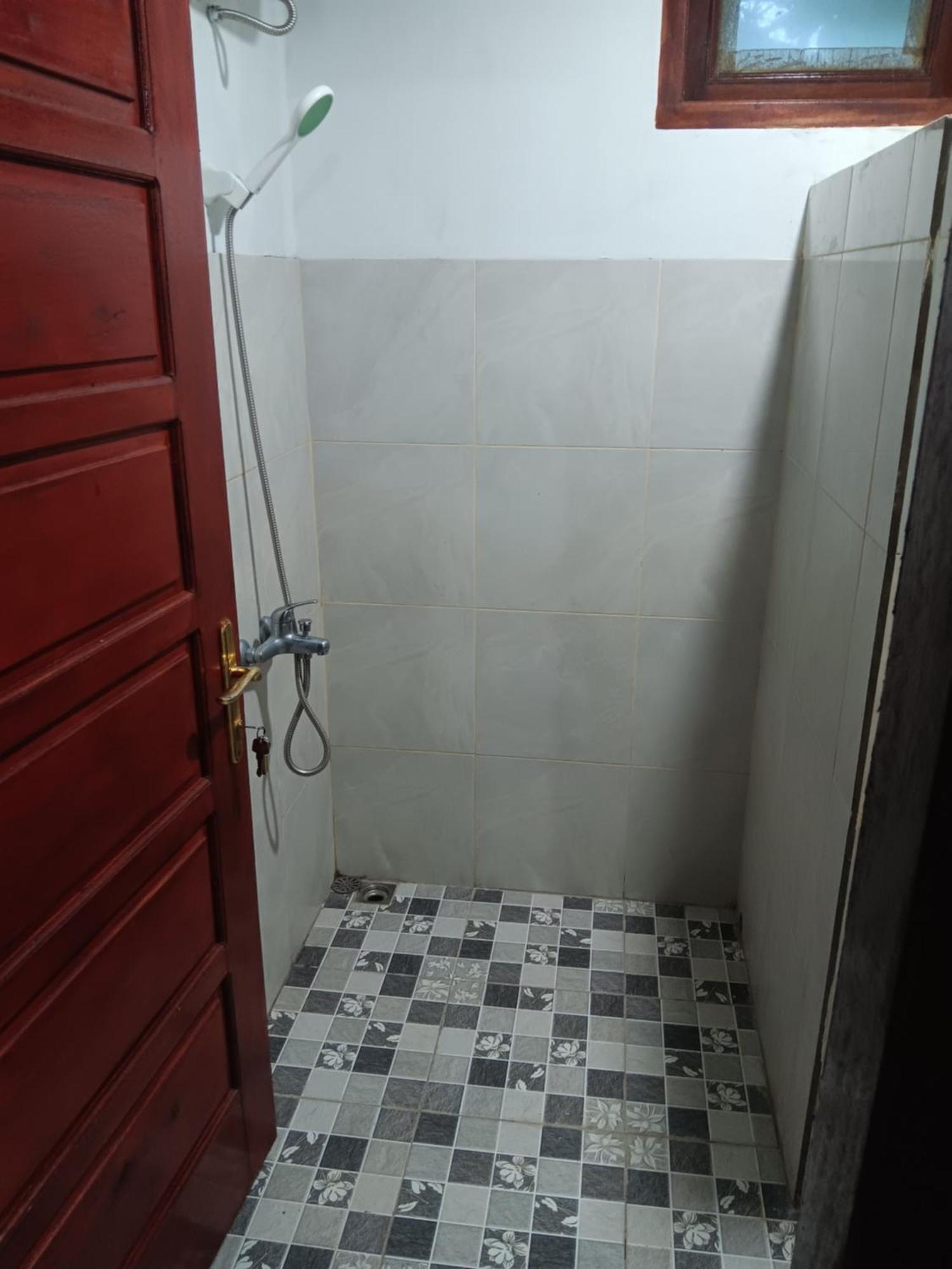 Oinan Guest House Tua Pejat ห้อง รูปภาพ
